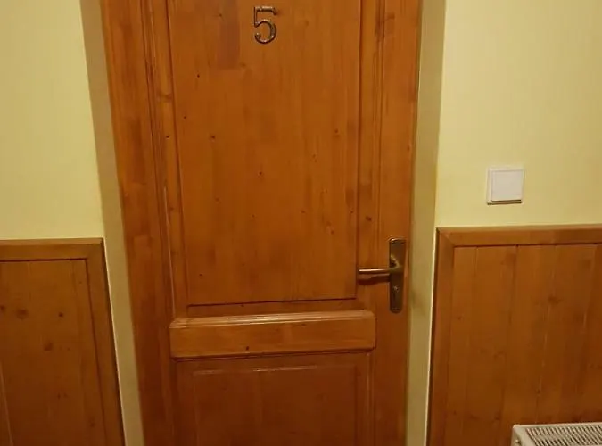 Pensionat Pod Hradeckem *
